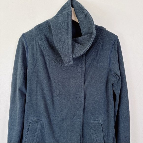 Lululemon Gratitude Wrap  Heathered Inkwell - Picture 3 of 15